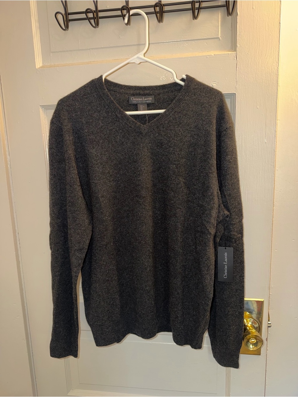 NWT Christian Lacroix Men’s Dark Gray V-Neck Cashmere Sweater